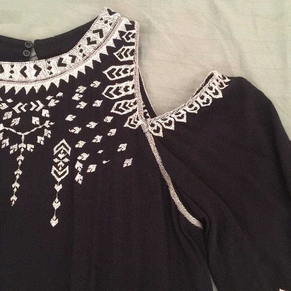 Embroidered Peep-Shoulder Top